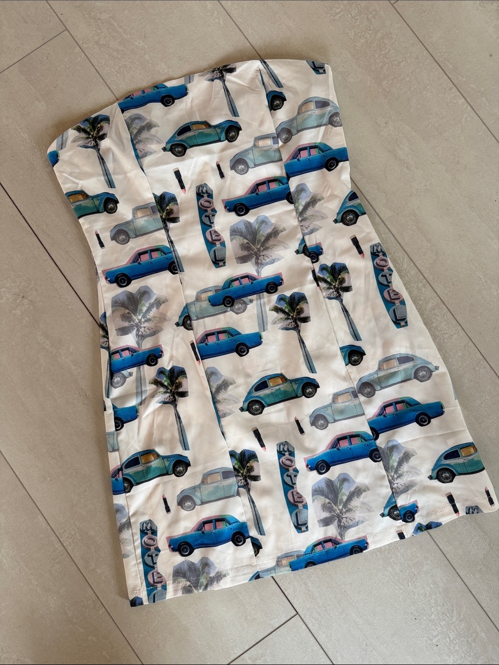 Vintage Car Print Strapless Mini Dress in White and Blue